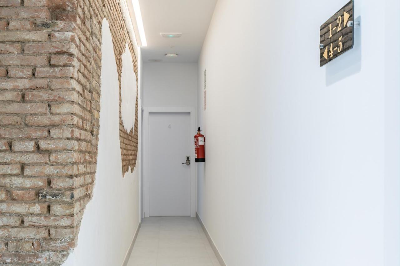 Room Close To City Centre فالنسيا المظهر الخارجي الصورة